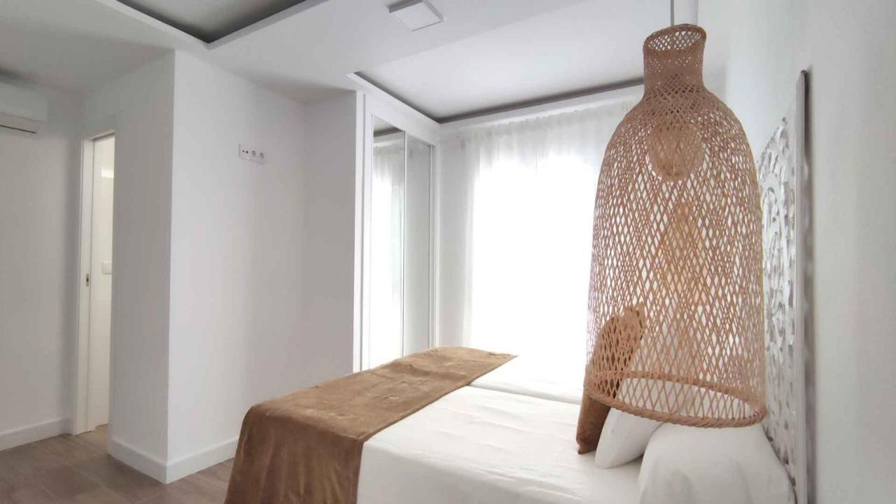 La Posada De Lola - Adults Only Hotel Bolonia Buitenkant foto
